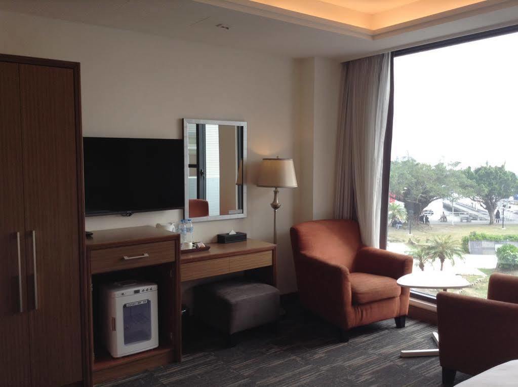 Watermark Hotel - Sizihwan Kaohsiung Extérieur photo