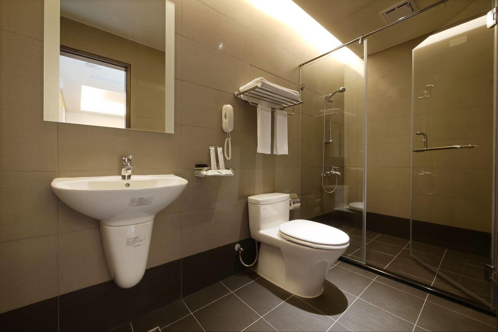 Watermark Hotel - Sizihwan Kaohsiung Extérieur photo